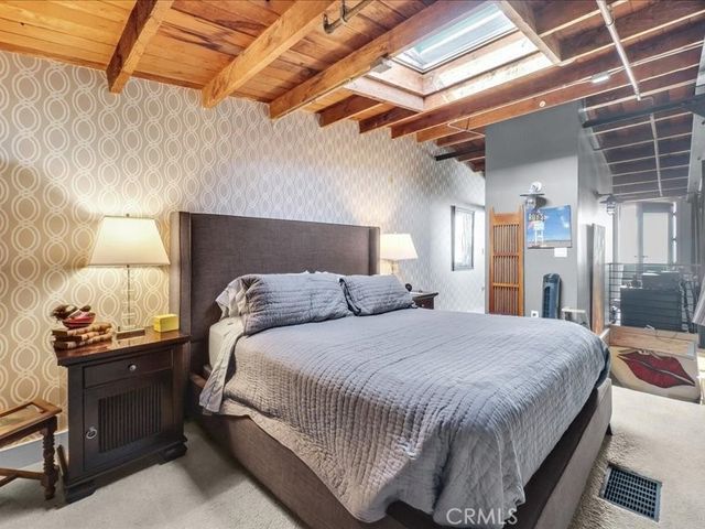 1100 E 3rd 204, Long Beach, CA 90802