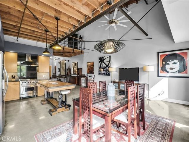 1100 E 3rd 204, Long Beach, CA 90802