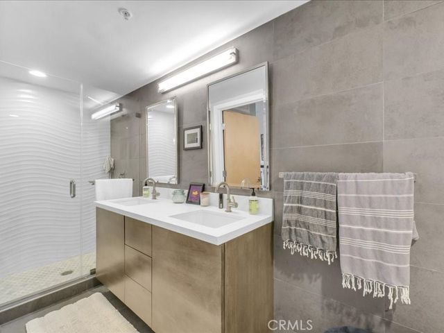 1100 E 3rd 204, Long Beach, CA 90802