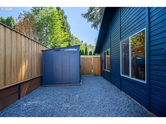 12790 Sw KATHERINE St, Portland, OR 97223