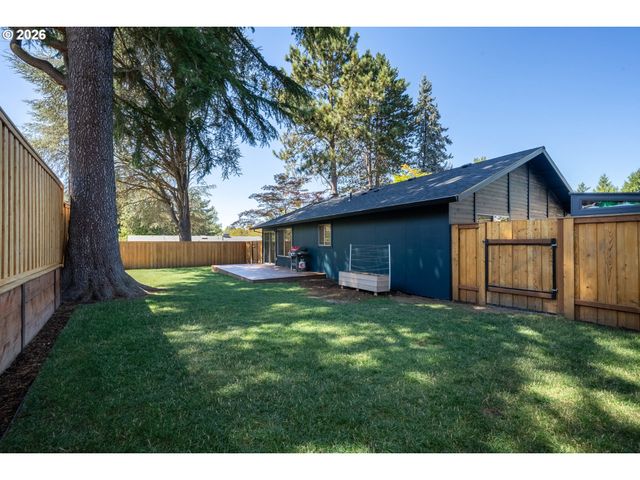 12790 Sw KATHERINE St, Portland, OR 97223