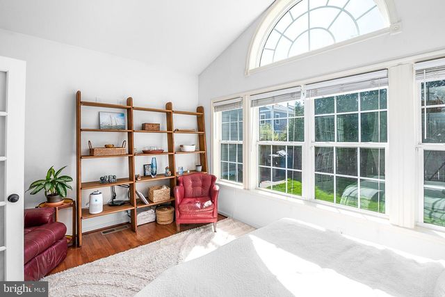 8020 EASTON VILLAGE DR, Easton, MD 21601