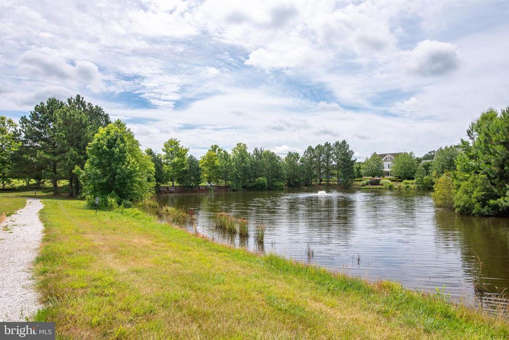 Image 48 of property listing at 8020 EASTON VILLAGE DR, Easton, MD 21601