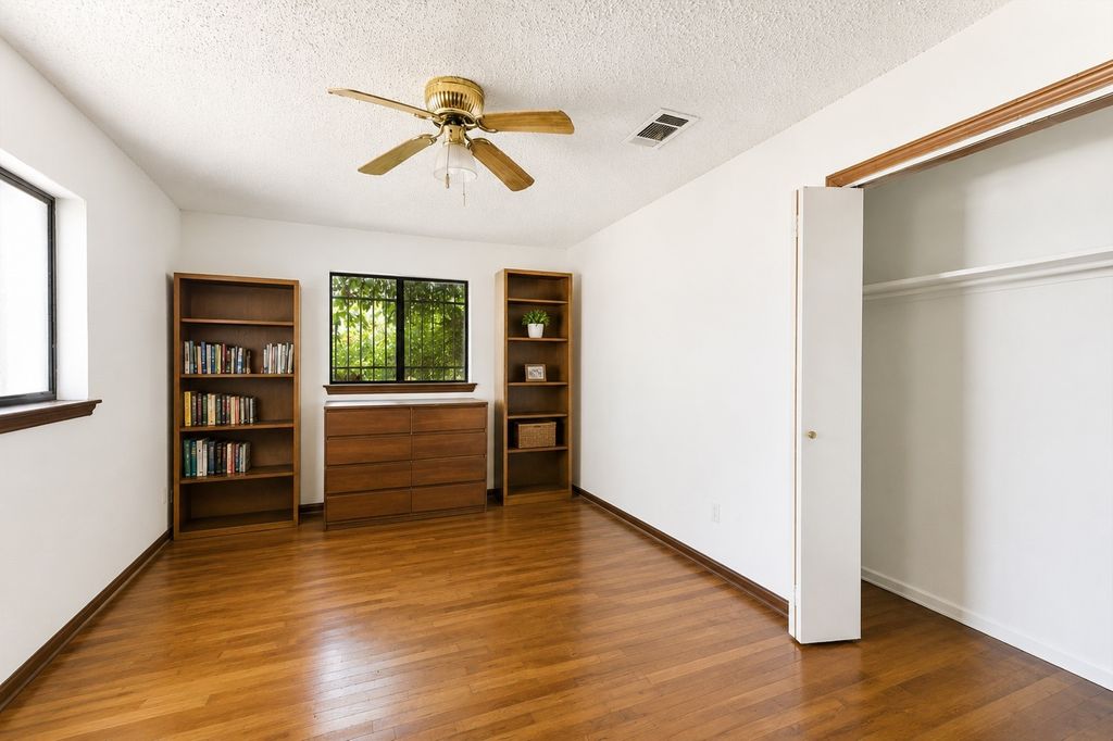 2309 Daniels Drive, Joshua, TX 76058 — photo 4