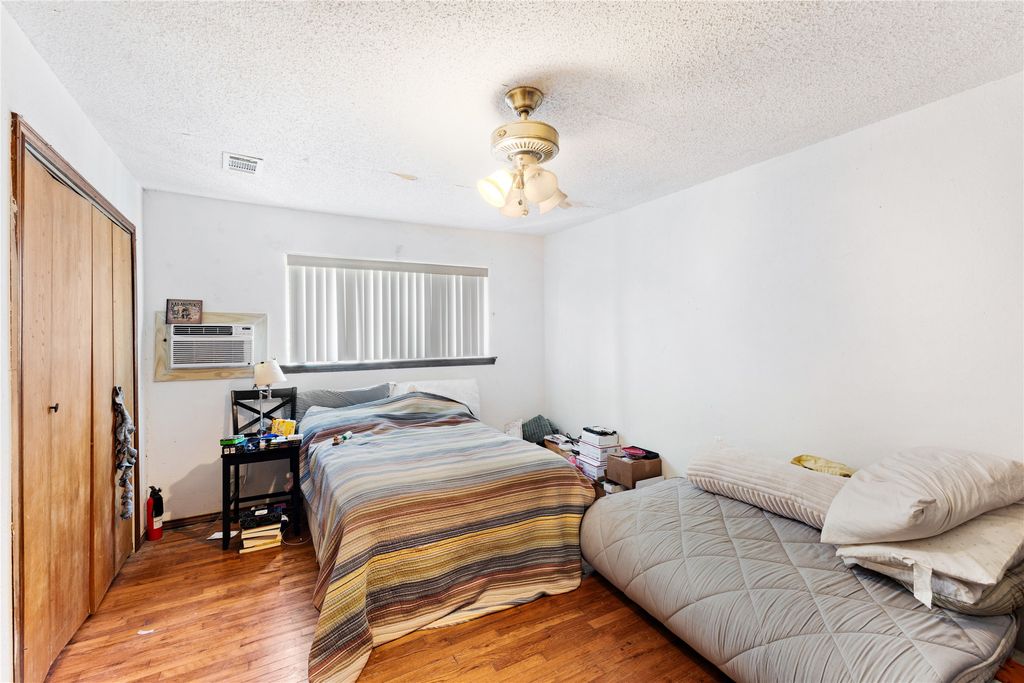 2309 Daniels Drive, Joshua, TX 76058 — photo 5