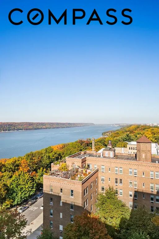 900 W 190th St Apt 11A, New York City, NY 10040
