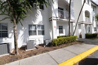 8740 NW 97th Ave 103, Doral, FL 33178