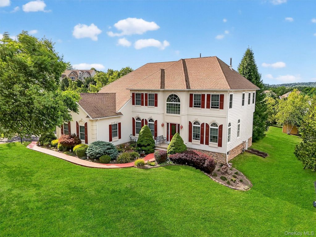 36 Deangelis Drive, Monroe, NY 10950