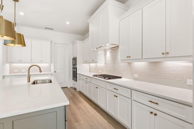 5015 Blooming Hibiscus Lane, Manvel, TX 77578