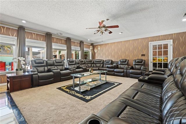 1255 Spring Valley Drive E, Mobile, AL 36693