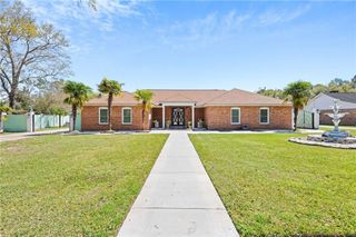 1255 Spring Valley Drive E, Mobile, AL 36693