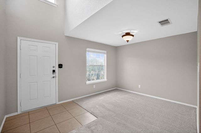 703 Indian Meadow DR, Georgetown, TX 78626