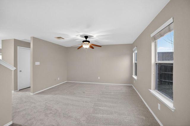 703 Indian Meadow DR, Georgetown, TX 78626