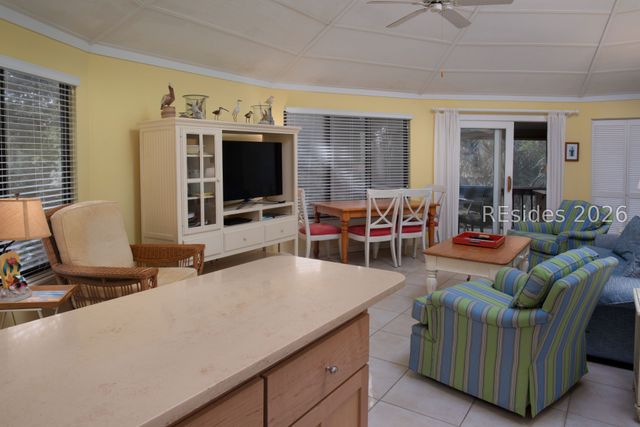 35 Night Heron Ln, Hilton Head Island, SC 29928