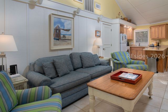 35 Night Heron Ln, Hilton Head Island, SC 29928