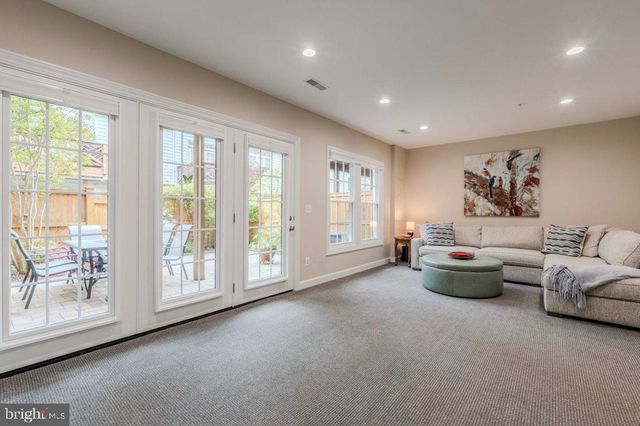 707 CATTS TAVERN DR, Alexandria, VA 22314