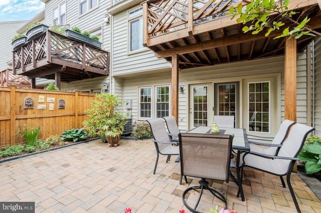 707 CATTS TAVERN DR, Alexandria, VA 22314