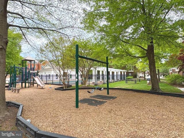 707 CATTS TAVERN DR, Alexandria, VA 22314