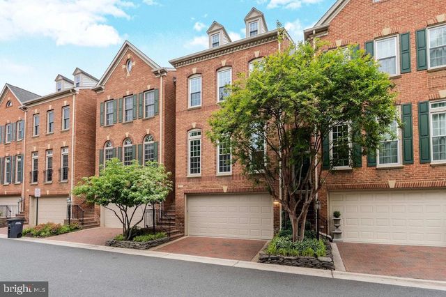 707 CATTS TAVERN DR, Alexandria, VA 22314