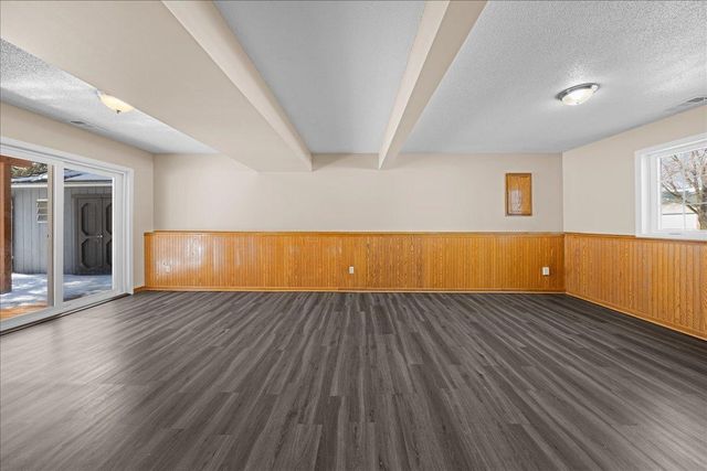 6535 Upper 14th Street N, Oakdale, MN 55128