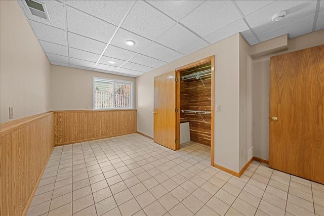 6535 Upper 14th Street N, Oakdale, MN 55128