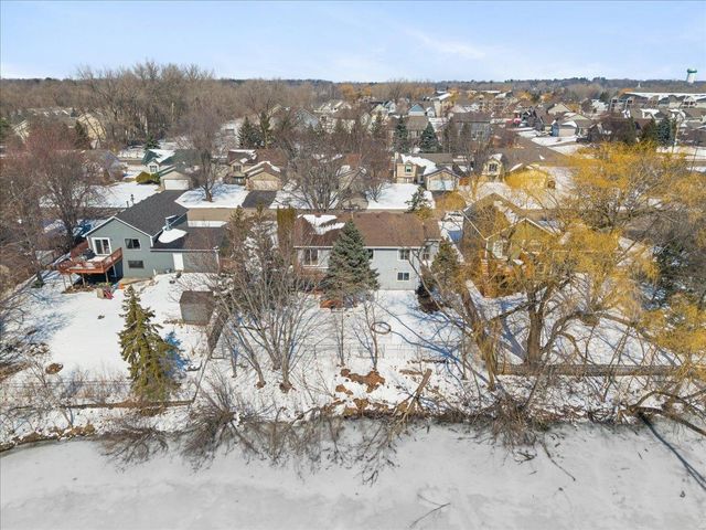 6535 Upper 14th Street N, Oakdale, MN 55128