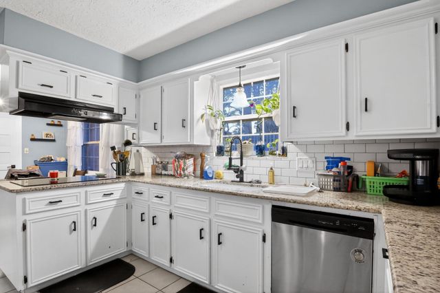 10923 Creektree Drive, Houston, TX 77070