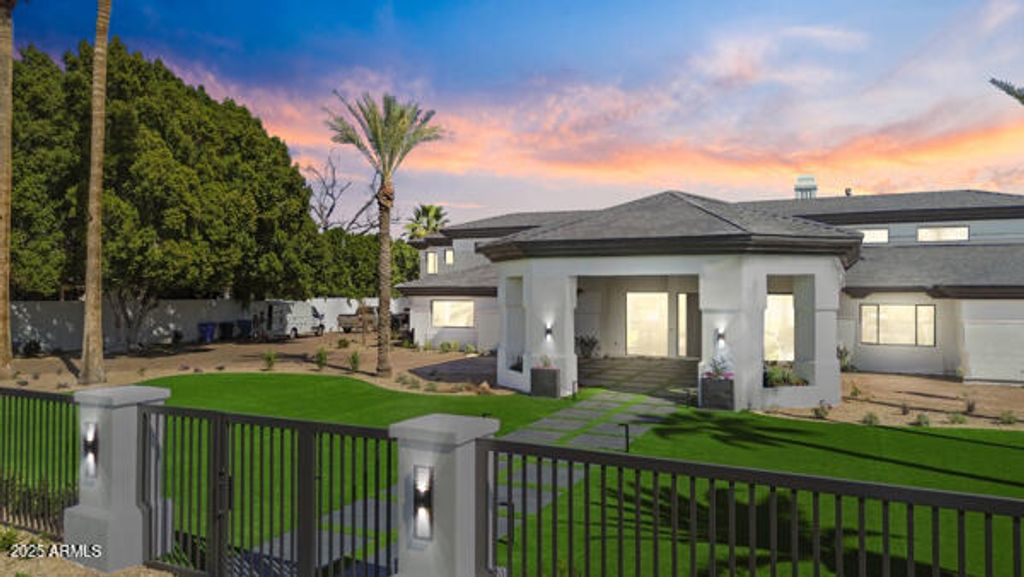 4425 N ARCADIA Lane, Phoenix, AZ 85018 — photo 4