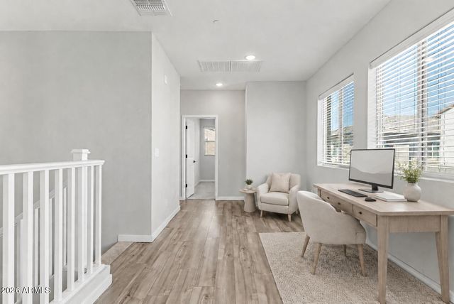 746 E Doral Avenue Unit 201, Gilbert, AZ 85297