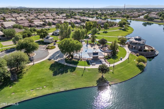 746 E Doral Avenue Unit 201, Gilbert, AZ 85297