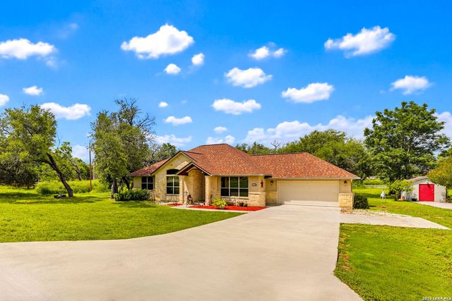 1103 Eagle View, Pleasanton, TX 78064