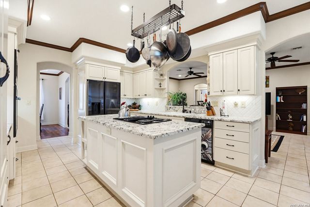 1103 Eagle View, Pleasanton, TX 78064