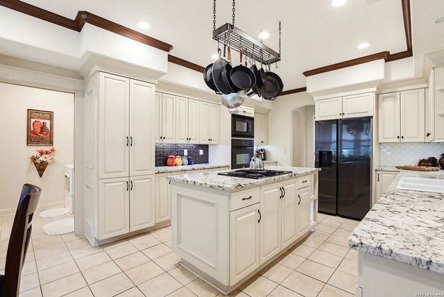 1103 Eagle View, Pleasanton, TX 78064