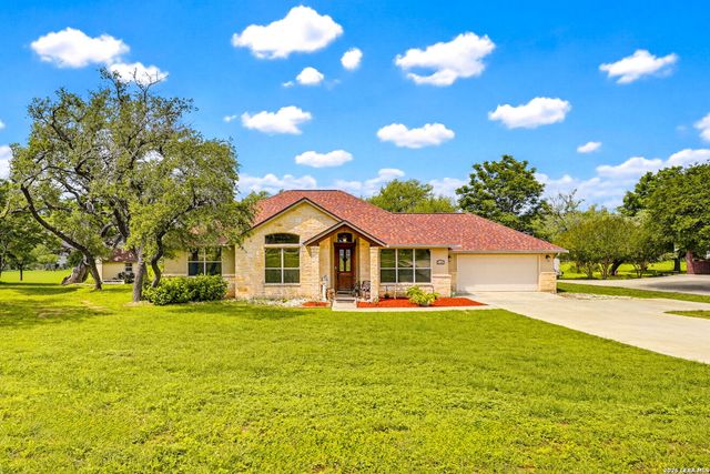 1103 Eagle View, Pleasanton, TX 78064