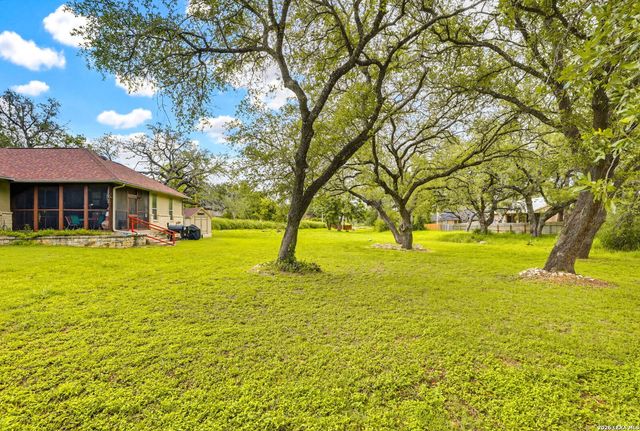 1103 Eagle View, Pleasanton, TX 78064