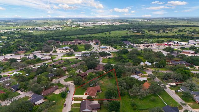 1103 Eagle View, Pleasanton, TX 78064