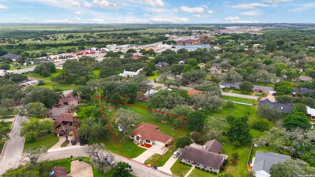 1103 Eagle View, Pleasanton, TX 78064