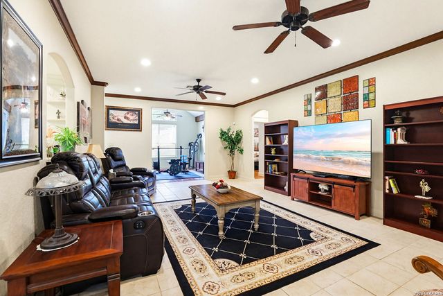 1103 Eagle View, Pleasanton, TX 78064