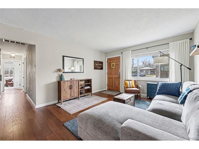 3026 S Flamingo Way, Denver, CO 80222