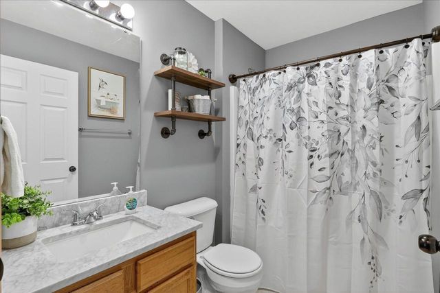 1627 Redwood Drive, Janesville, WI 53548