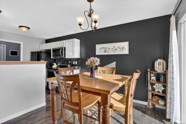1627 Redwood Drive, Janesville, WI 53548