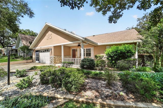8469 SW 92ND PLACE D, Ocala, FL 34481