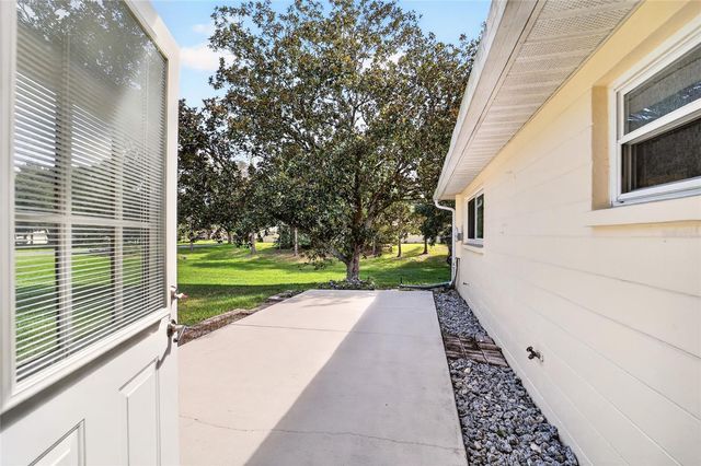 8469 SW 92ND PLACE D, Ocala, FL 34481