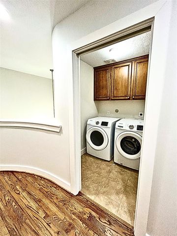 5127 Oasis Park, Houston, TX 77021