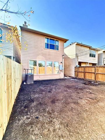 5127 Oasis Park, Houston, TX 77021