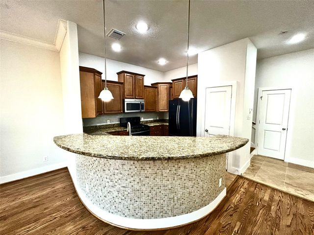 5127 Oasis Park, Houston, TX 77021