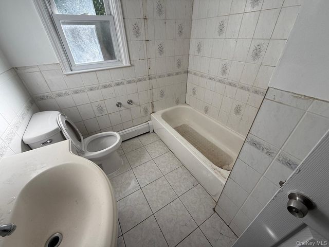 1325 Journal Ave Journal 1325, Elmont, NY 11003