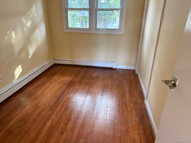 1325 Journal Ave Journal 1325, Elmont, NY 11003