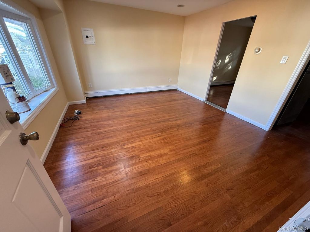 1325 Journal Ave Journal 1325, Elmont, NY 11003