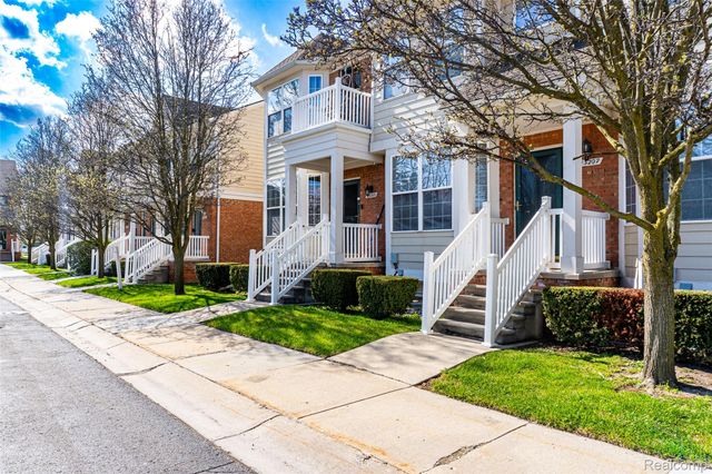 13207 St Ervin Avenue 26, Detroit, MI 48215
